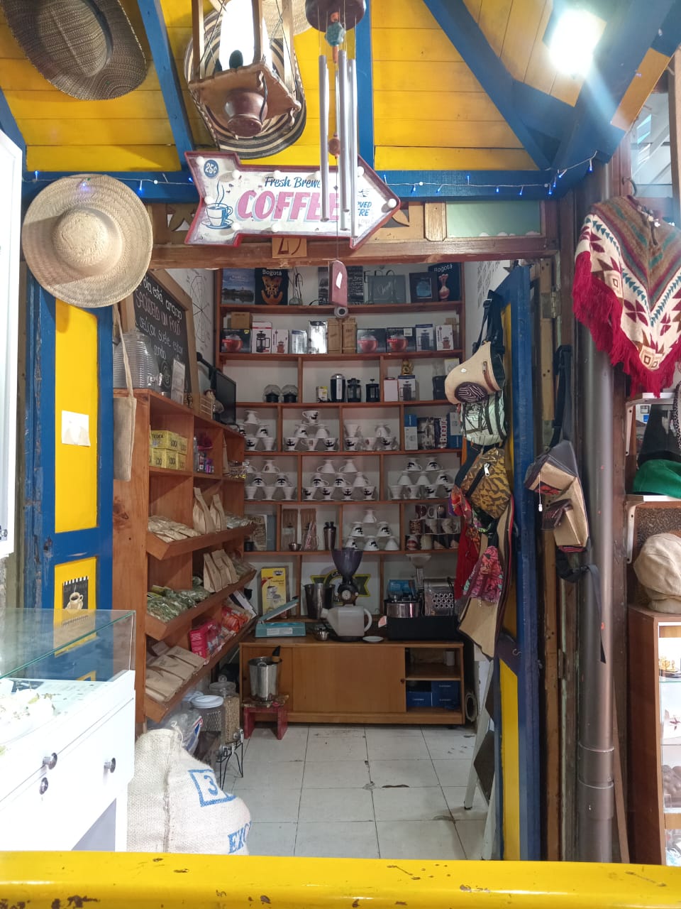 Café Chan Chan — Local 25, café colombiano de origen | Café Chan Chan — Local 25, Colombian origin coffee